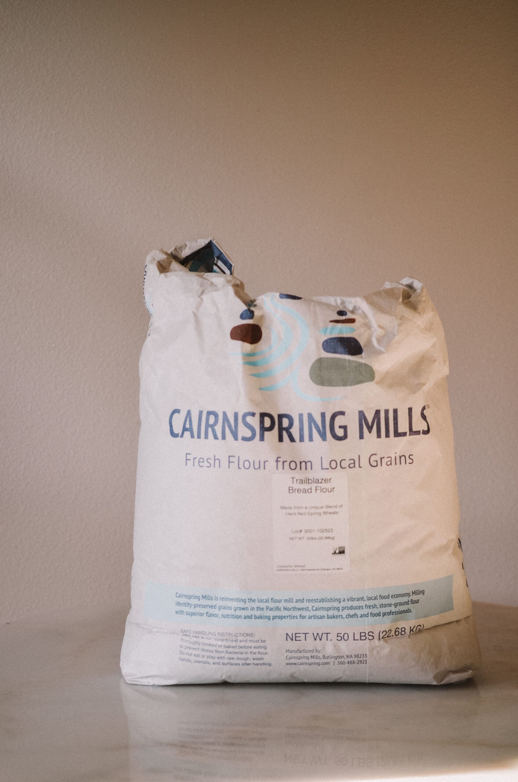 Organic stone-milled flour