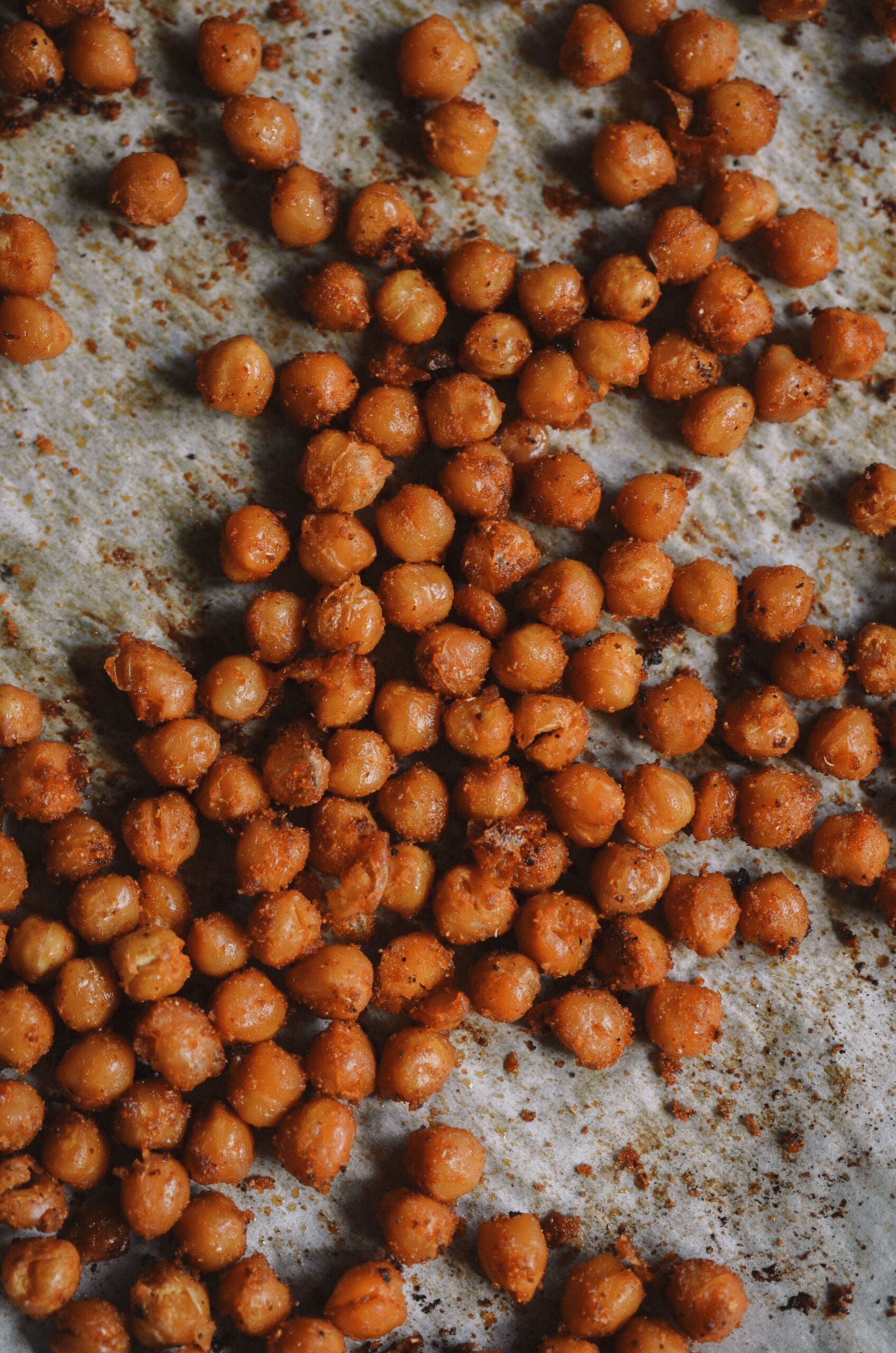 Low FODMAP roasted chickpeas on a sheet pan