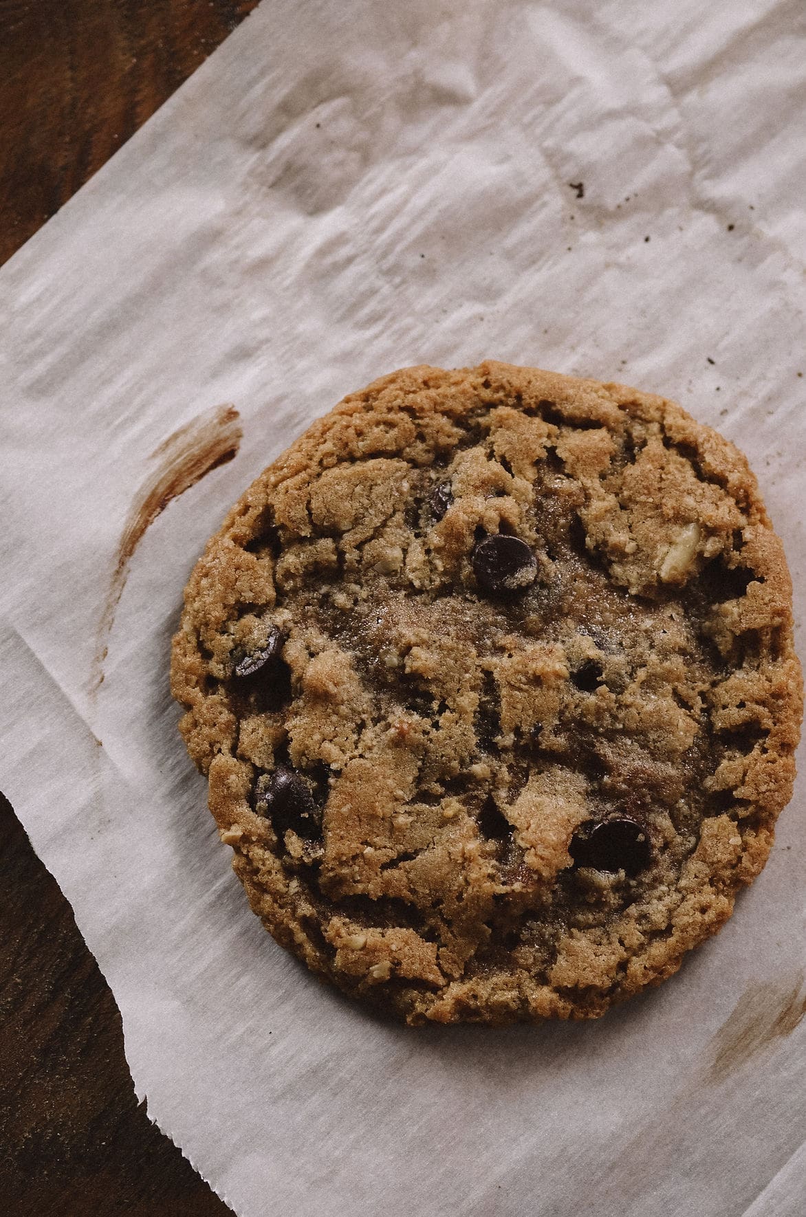 Chewy spelt chocolate chip cookie